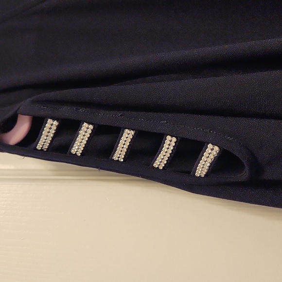 89th + Madison knit top - Picture 2 of 4